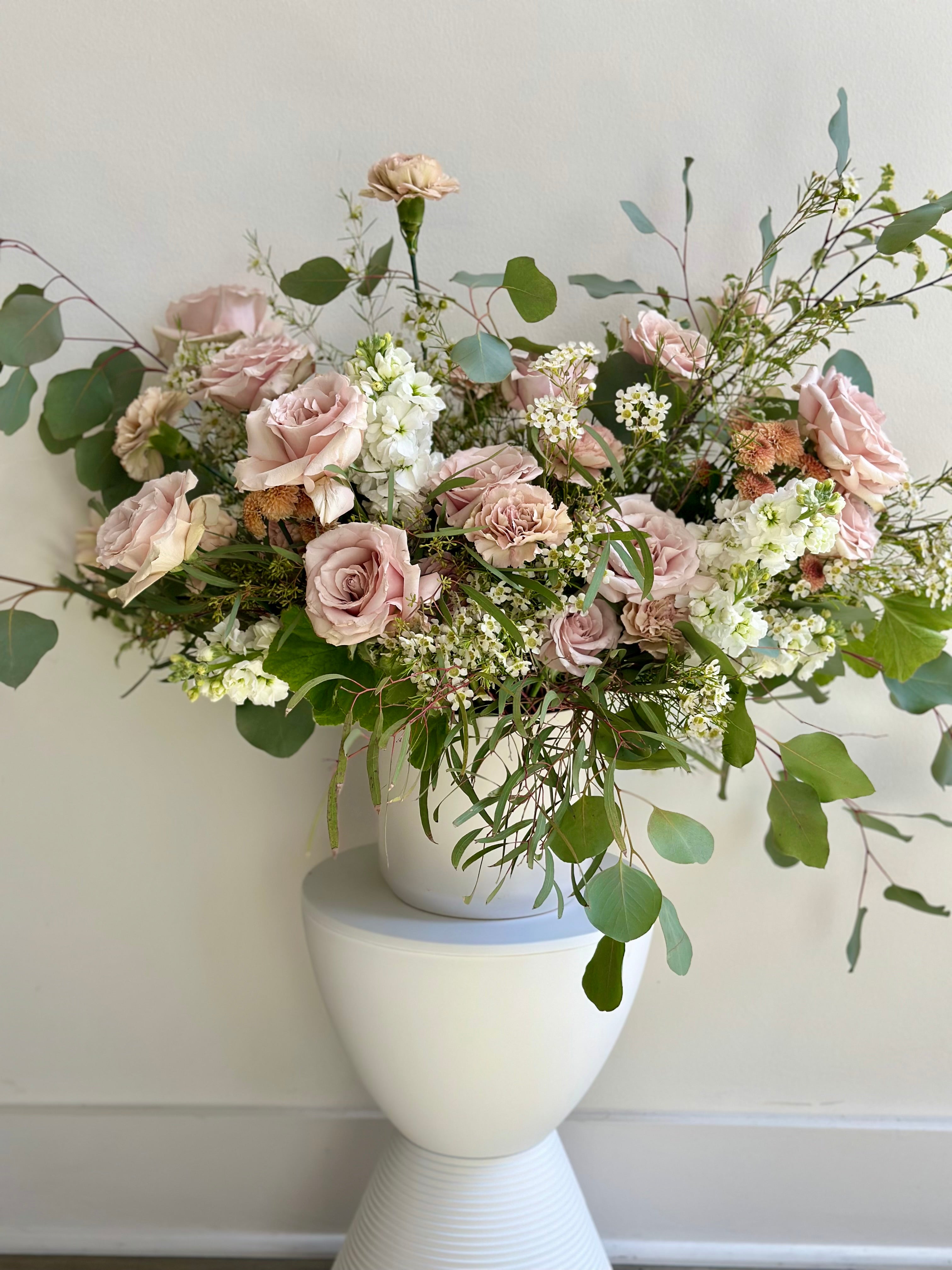 SOFT FOCUS ACME FLORAL CO.