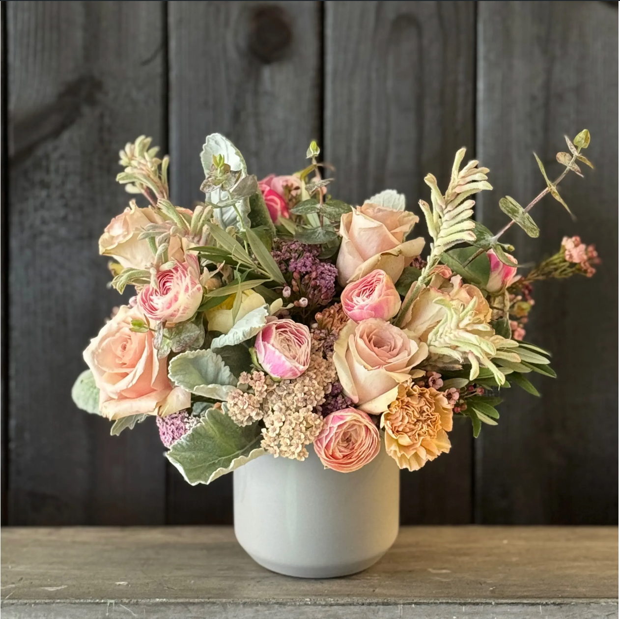 SOFT FOCUS ACME FLORAL CO.