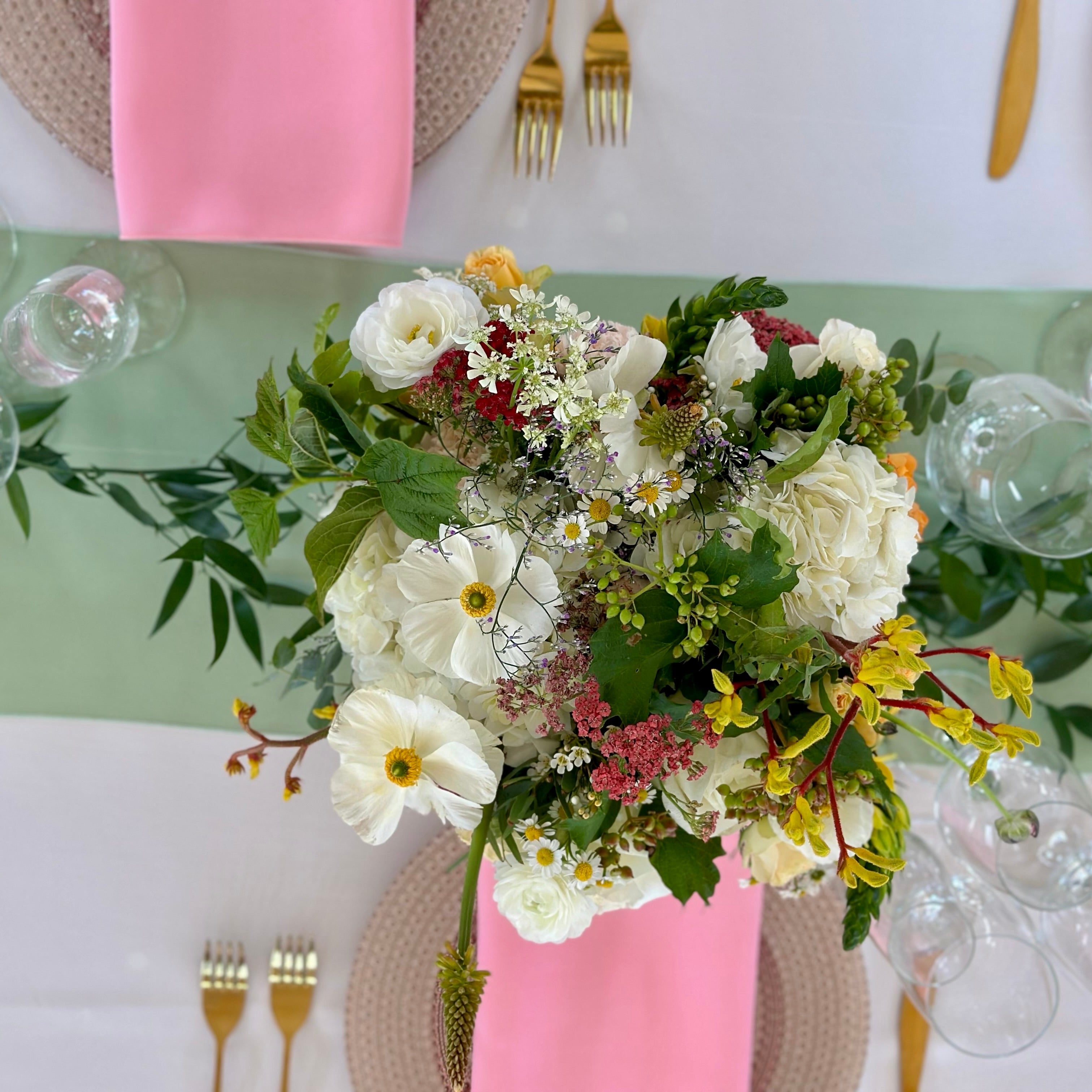 CENTERPIECE ACME FLORAL CO.