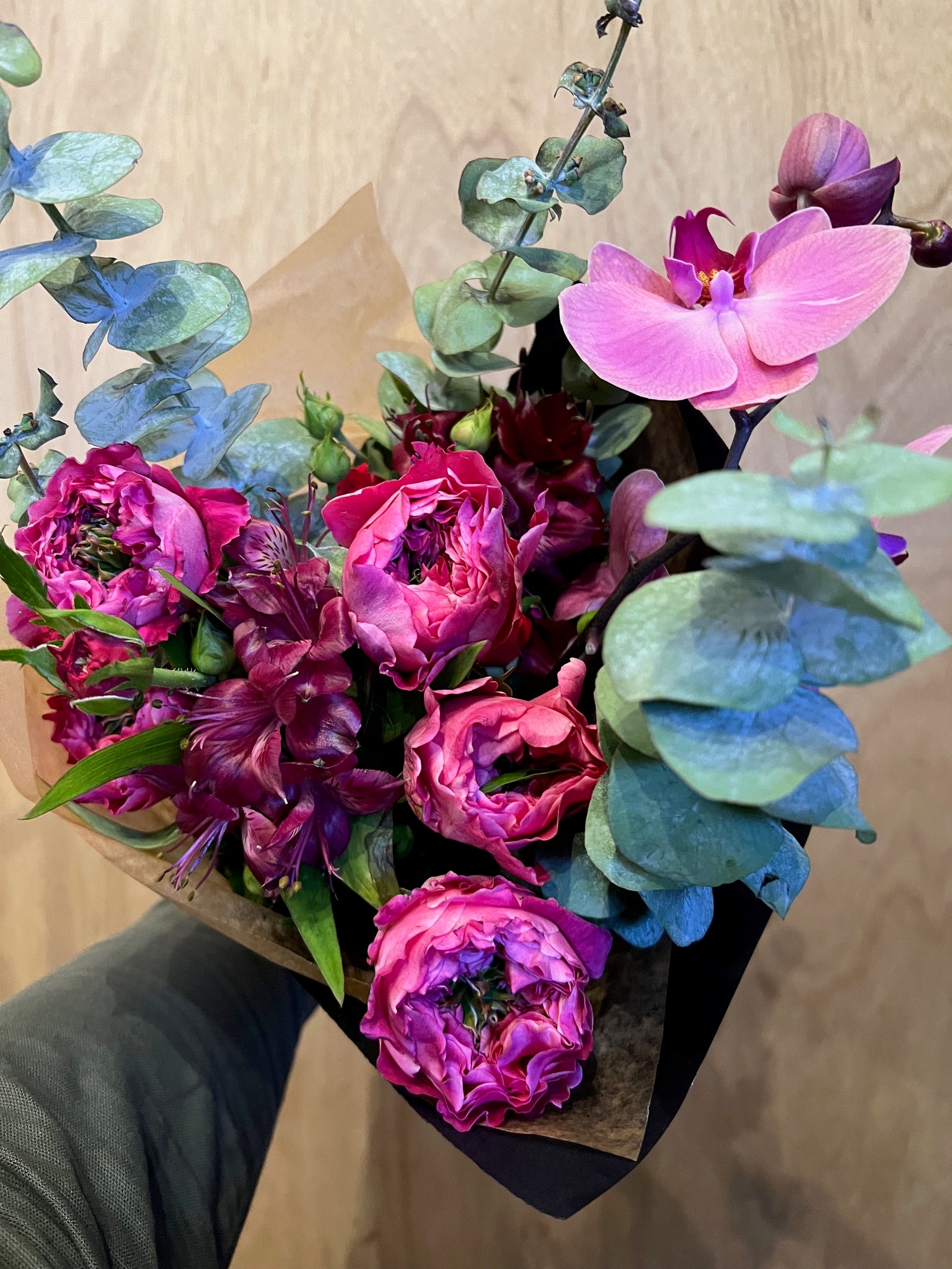 HAND-WRAPPED BOUQUET ACME FLORAL CO.